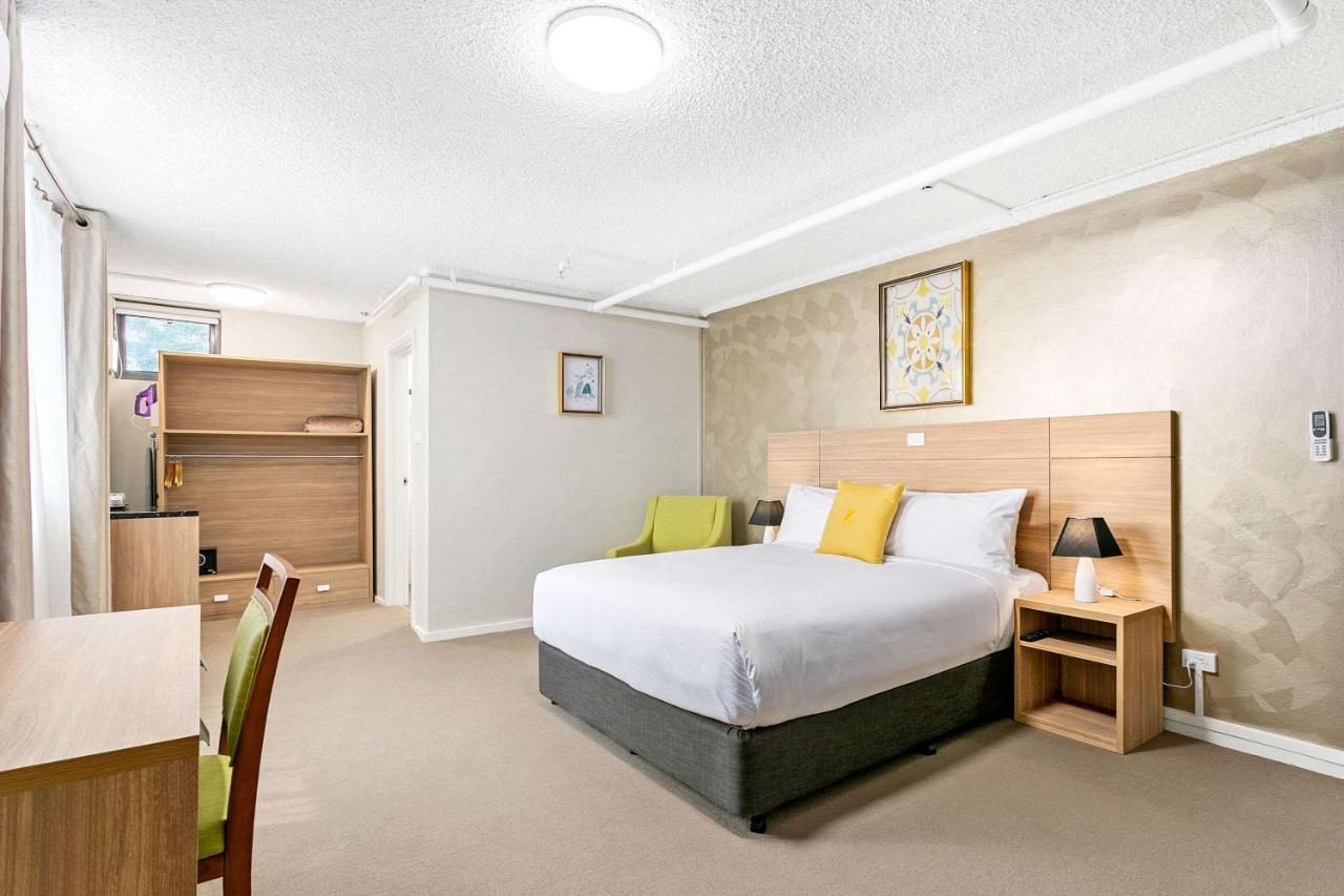 Quality Inn Sunshine Haberfield Sydney Exterior photo